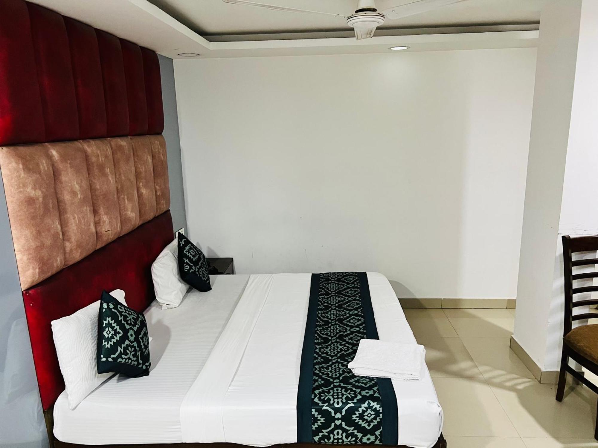 Hotel Marina Near Igi Airport Delhi Nové Dillí Exteriér fotografie