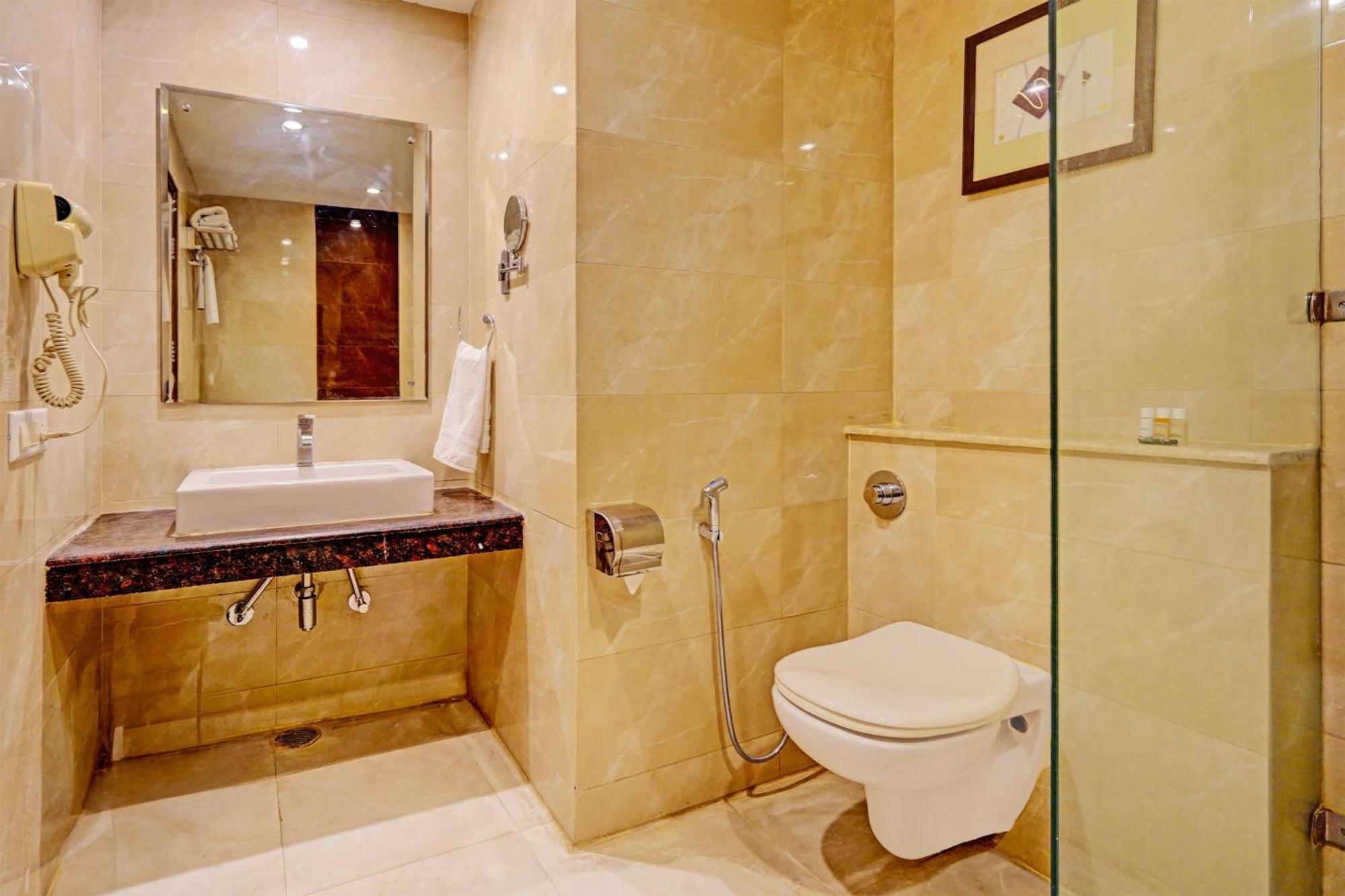 Hotel Marina Near Igi Airport Delhi Nové Dillí Exteriér fotografie