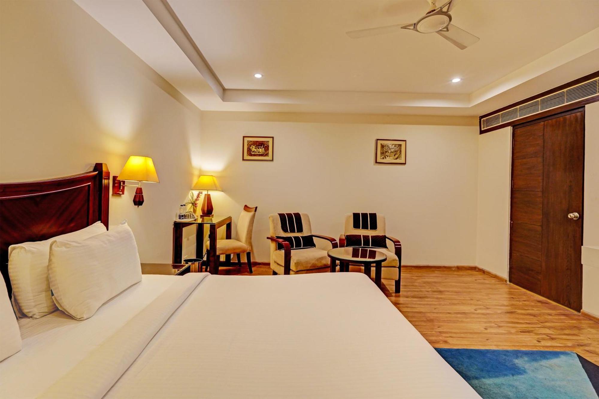 Hotel Marina Near Igi Airport Delhi Nové Dillí Exteriér fotografie