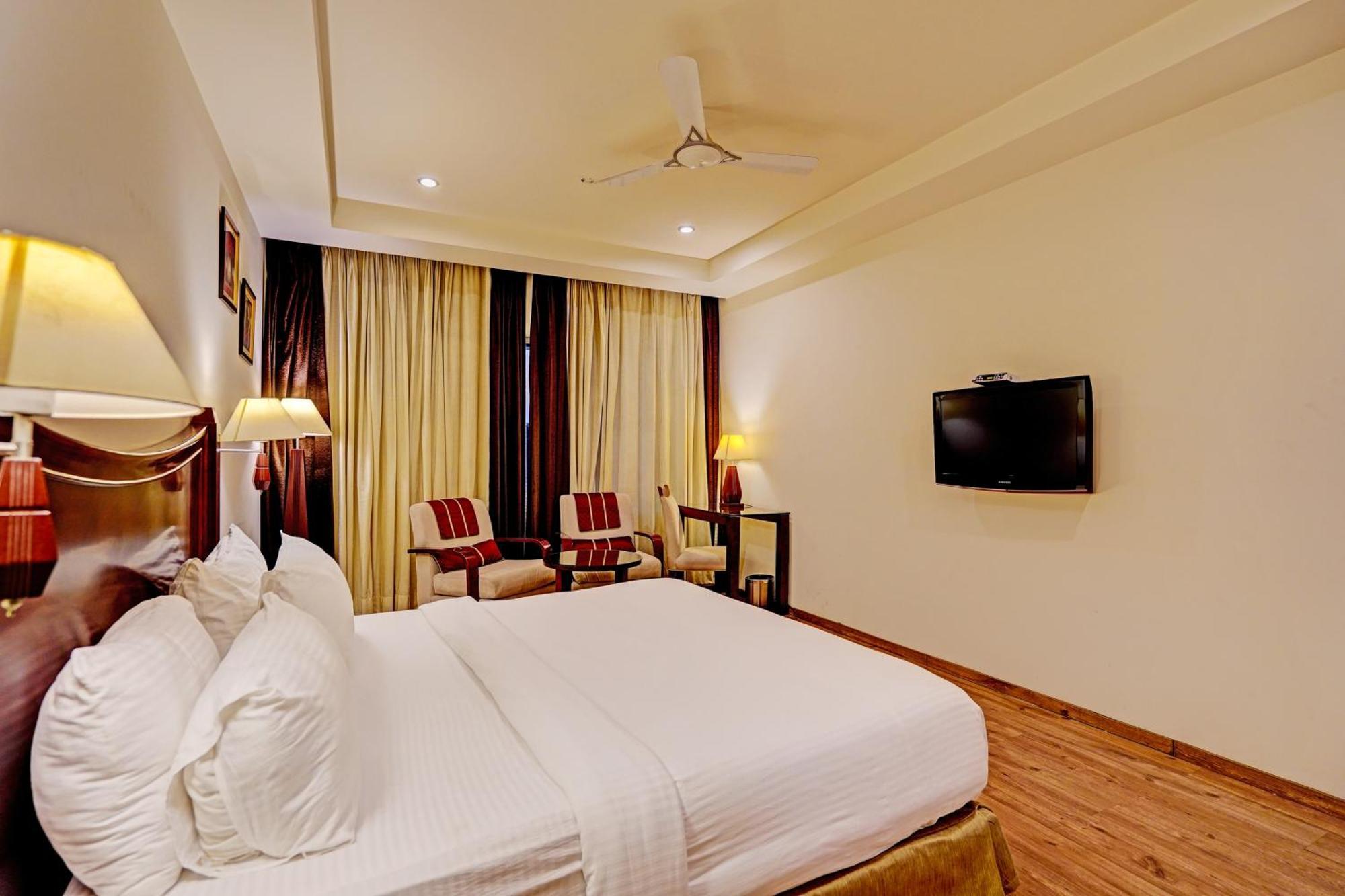 Hotel Marina Near Igi Airport Delhi Nové Dillí Exteriér fotografie